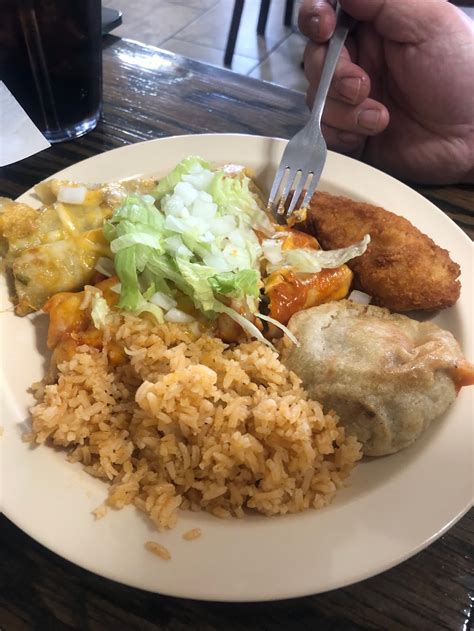 Delivery & Pickup Options - 50 reviews of Restaurant La Parrilla Mexican Grill "Really good salsa, red chile stacked beef enchiladas with an egg, wonderful chiles rellenos with green chile. . El mirador hobbs nm